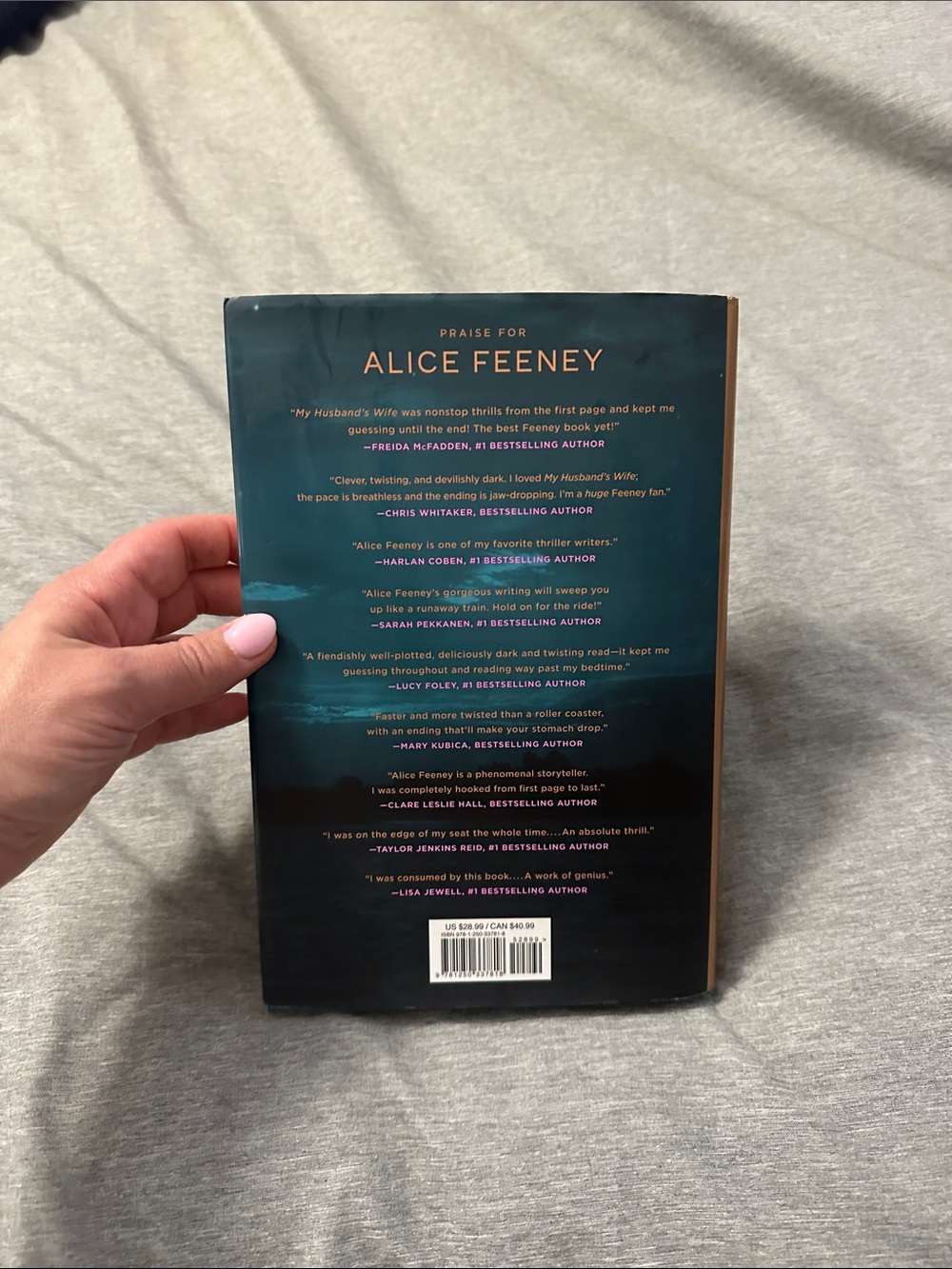 Alice Feeney "My Husband's Wife" - Picture 2 of 4